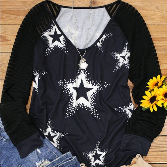 STAR PRINT RAGLAN SLEEVR  MIX MEDIA   TOP NWT - Picture 3 of 5